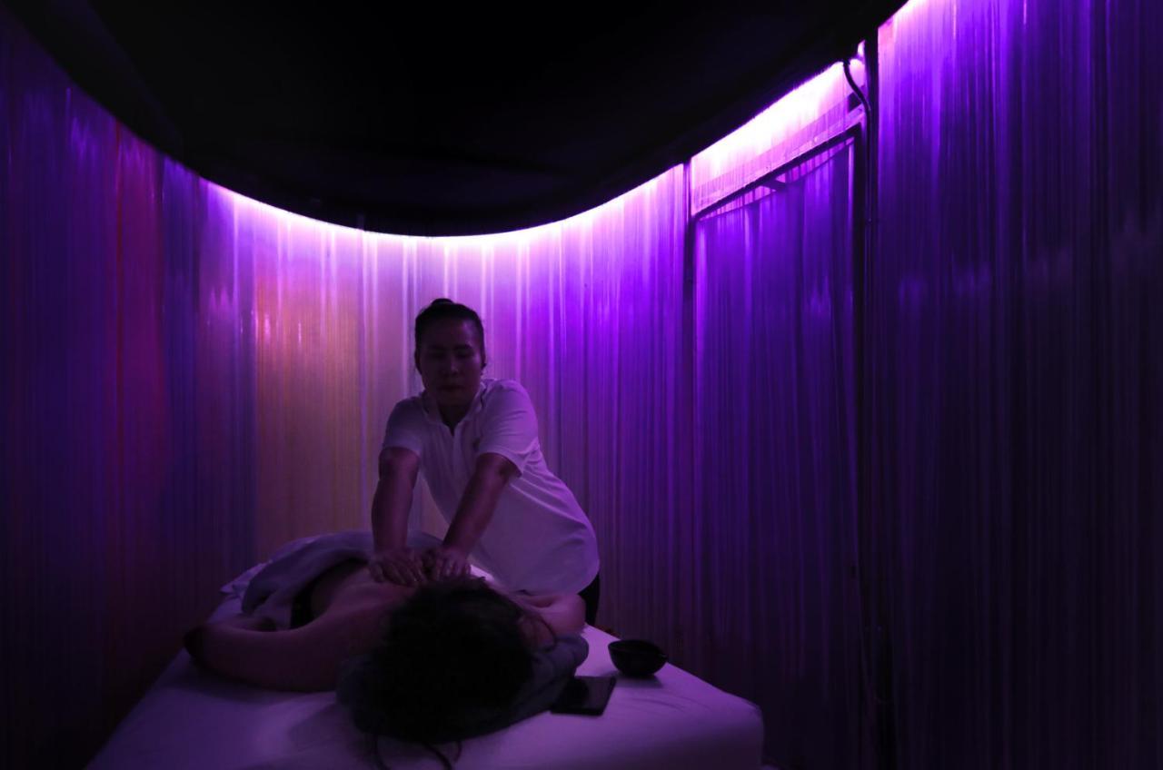 Sleeep Bkk Silom Hostel Bangkok Kültér fotó